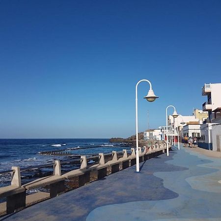 Galdar, Habitacion Privada En La Playa Hotel Exterior photo